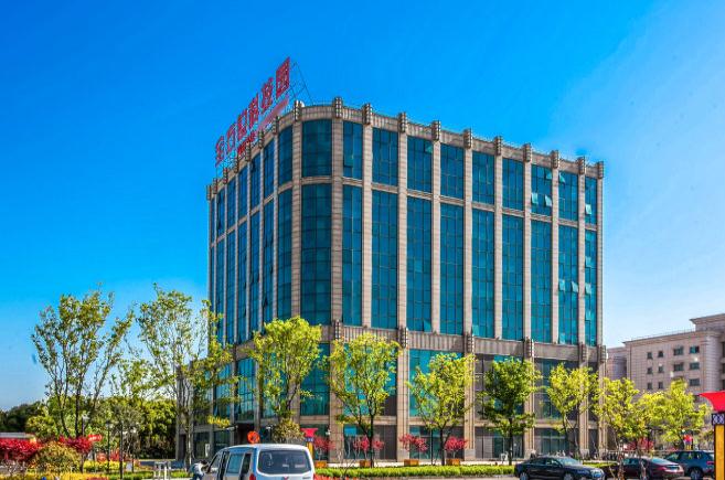 搶占先機(jī)，上海全方位科技園招商熱線，助力企業(yè)騰飛！